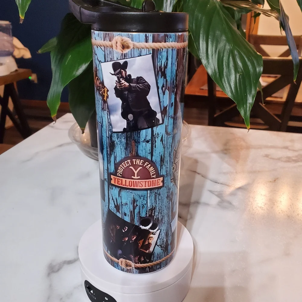 Yellowstone Dutton Ranch 20oz Tumbler with duo lids 🎉sale